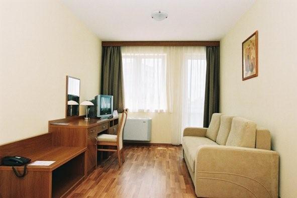 Panorama Wellness Apartman Hotel Hajduszoboszlo Room photo